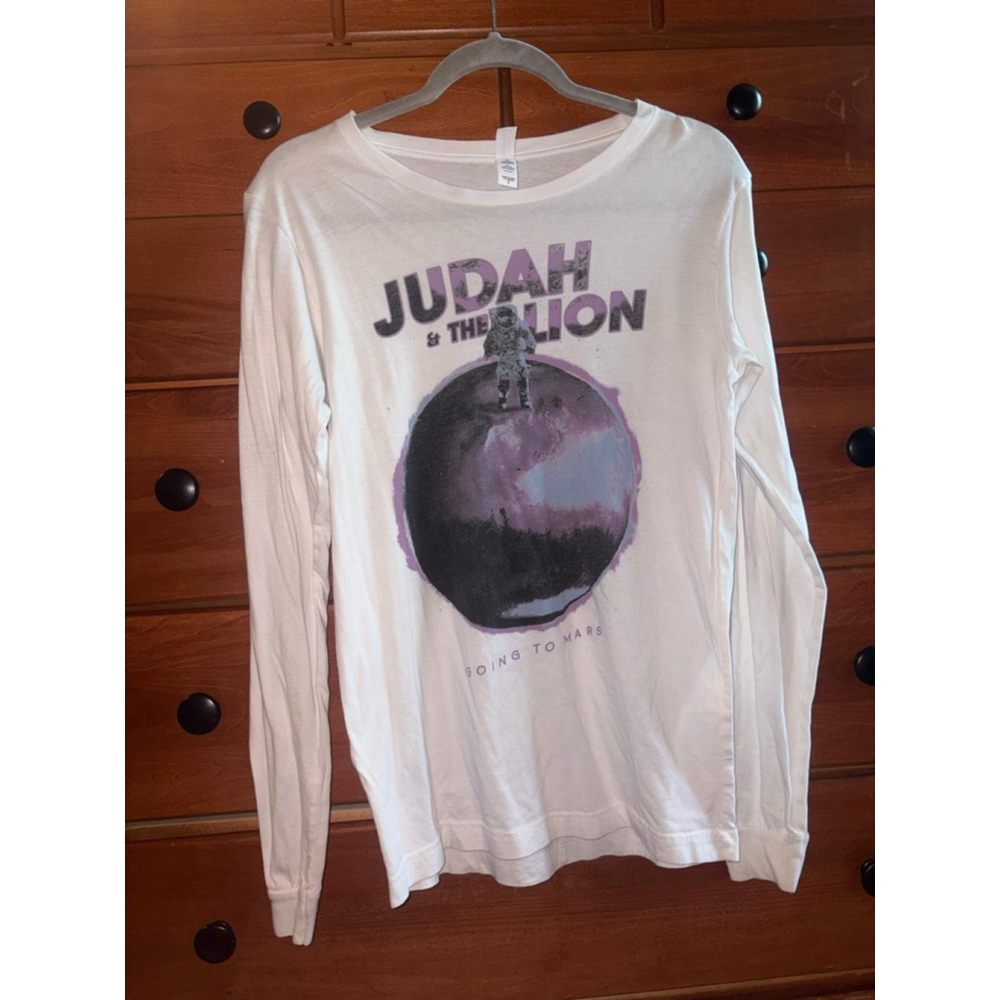 AUTHENTIC Judah & The Lion Band Tee